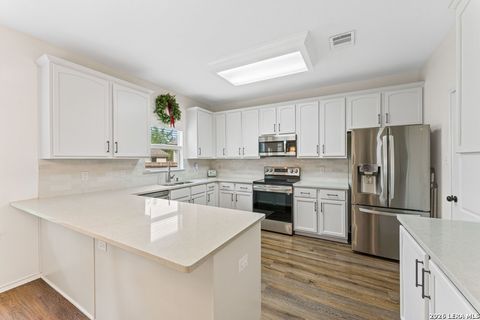 Photo of 141 Kipper Ave, Cibolo, TX 78108 (MLS # 1960403)