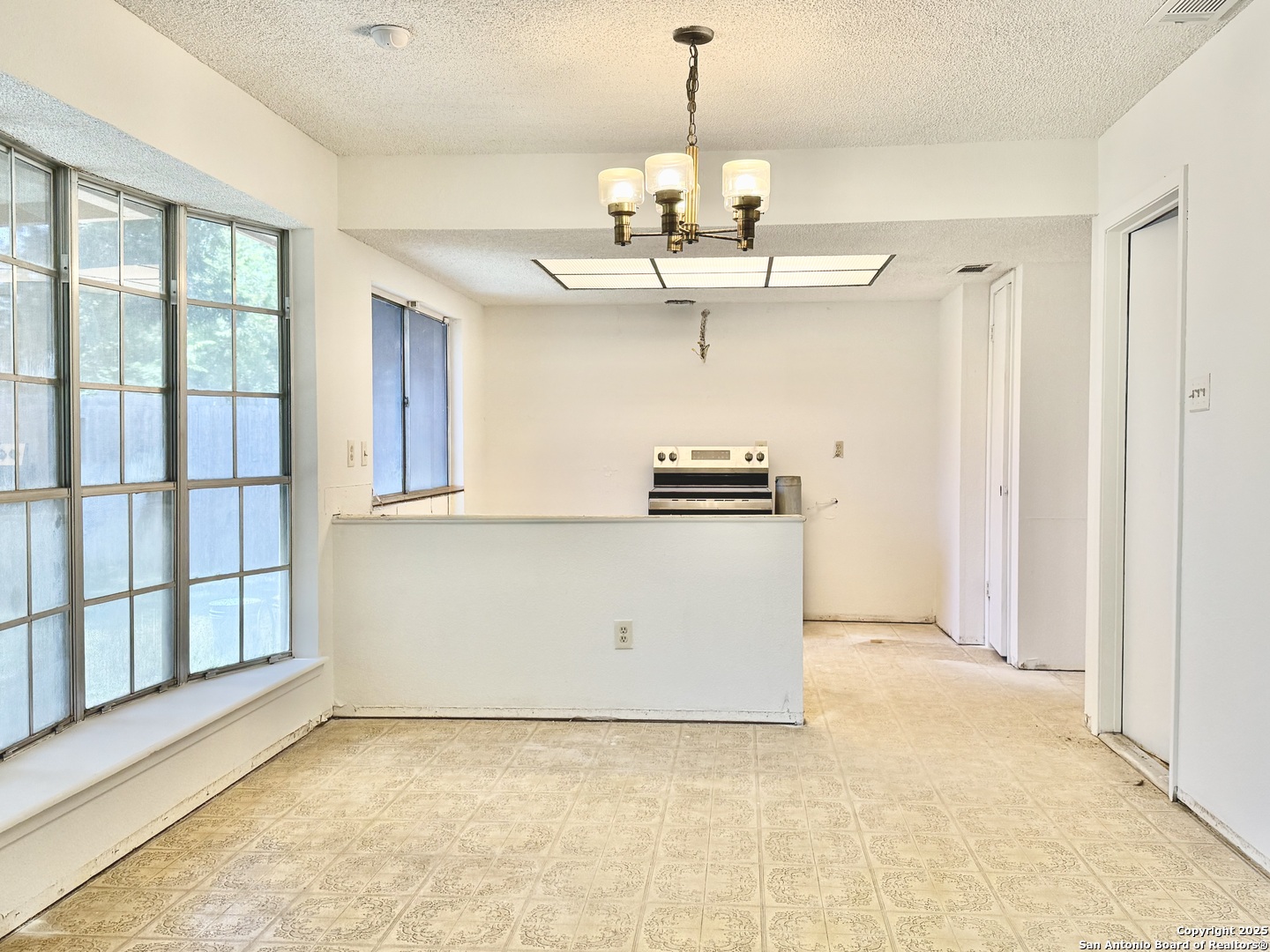5819 Champions Hill Dr.