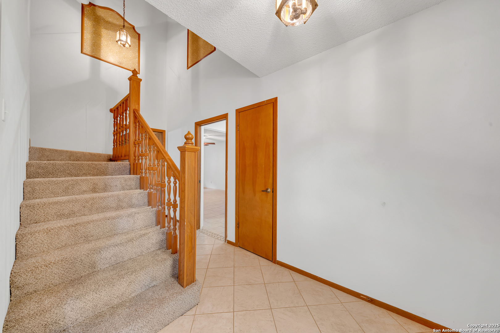 4510 White Elm Woods