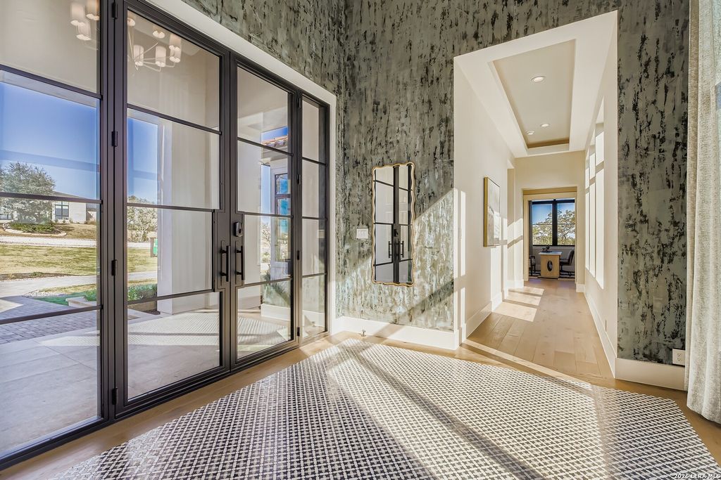 Photo of 11406 Montell Point, Boerne, TX 78006 (MLS # 1947987)