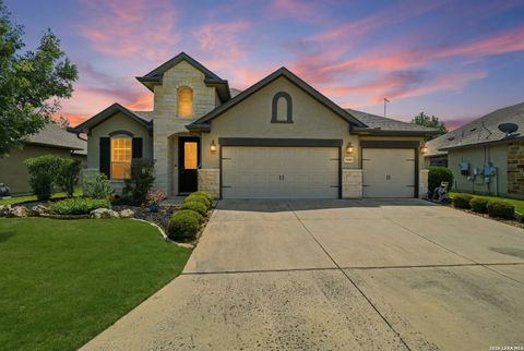 Photo of 30108 Cibolo Oaks, Fair Oaks Ranch, TX 78015 (MLS # 1966639)