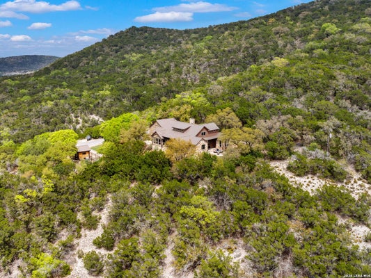 2717 B AND R RD, UTOPIA, TX 78884 - Image ec41ebd2160fbcc73e5e18fd7e974ffb/1932324497