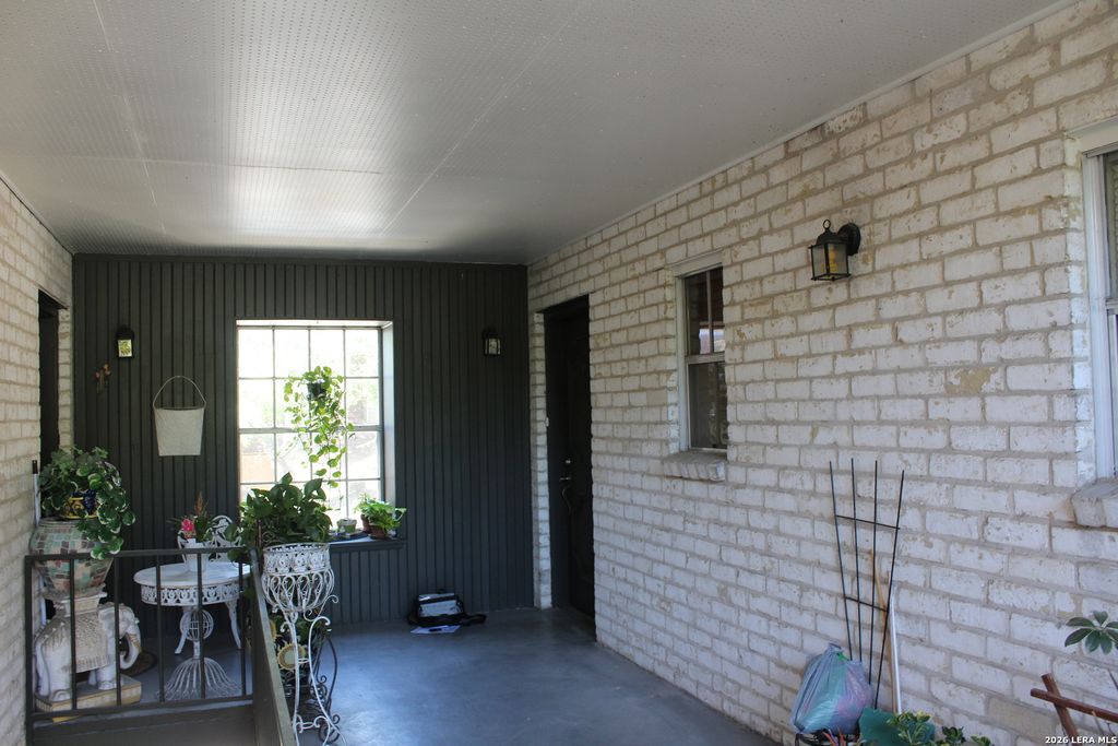 Photo of 1045 SHOOK AVE 113 #113, San Antonio, TX 78212 (MLS # 1956391)