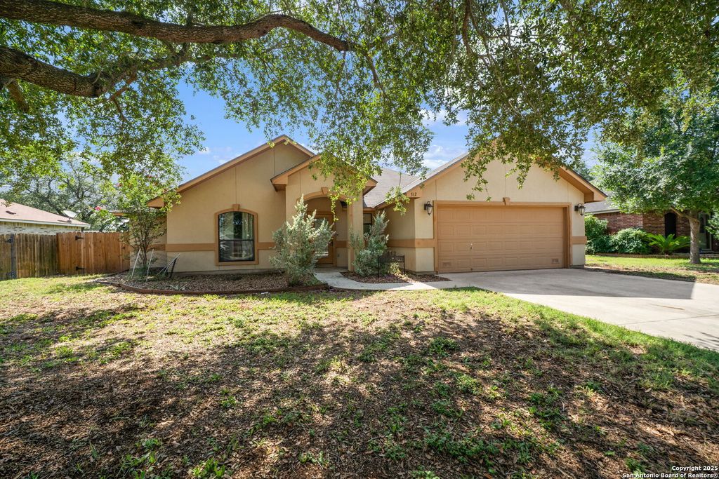 Photo of 312 BUNKER HILL, Pleasanton, TX 78064 (MLS # 1875886)
