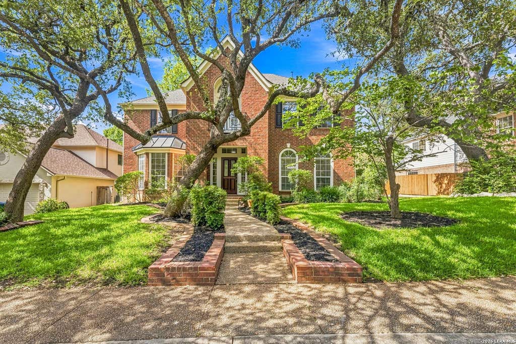 Photo of 22 BENCHWOOD CIR, San Antonio, TX 78248 (MLS # 2008898)