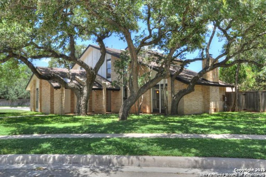 Photo of 4411 WESTERN PINE WOODS, San Antonio, TX 78249 (MLS # 1957512)