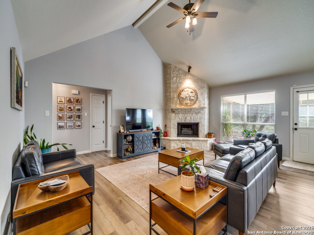 129 MountainView