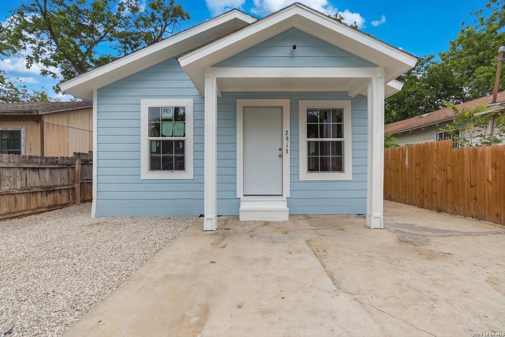 Photo of 2913 Tampico, San Antonio, TX 78207 (MLS # 1964867)
