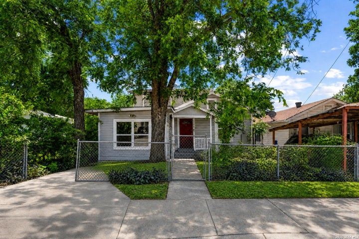 Photo 1 of 15 — 304 Andrews, San Antonio, TX 78209