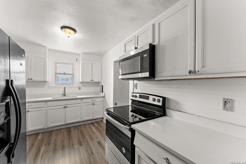 Photo of 304 Andrews, San Antonio, TX 78209 (MLS # 1994360)