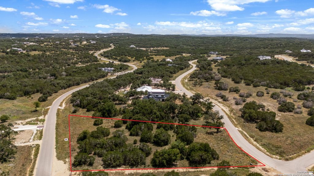 Photo of 1746 Paradise Pkwy, Canyon Lake, TX 78133 (MLS # 1888134)