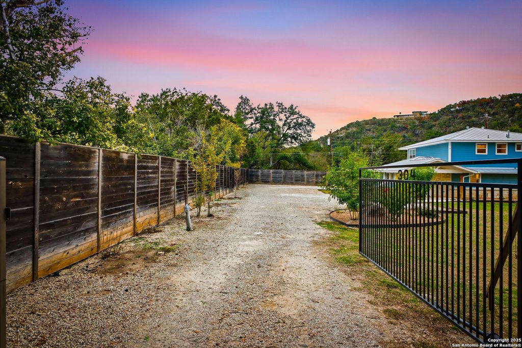 Photo of 304 Hub, Wimberley, TX 78676 (MLS # 1929438)