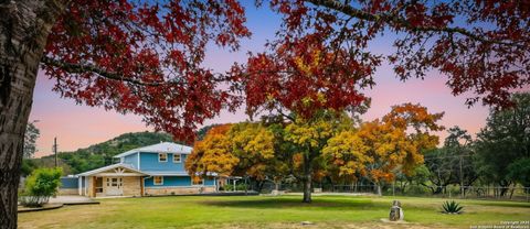 304 Hub Wimberley TX 78676