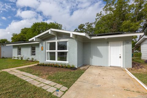 A home in Universal City