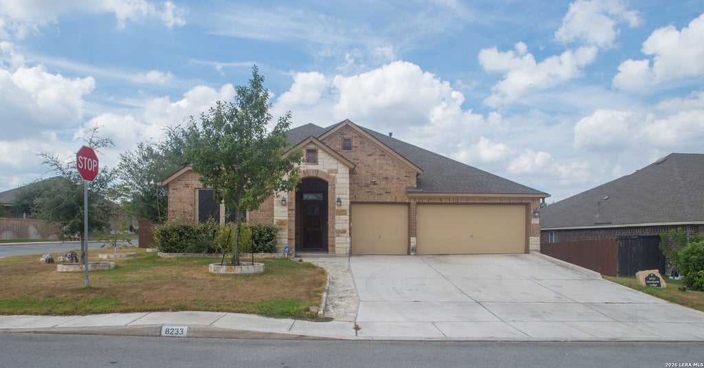 Photo of 8233 Merchants Ldg, San Antonio, TX 78255 (MLS # 2021209)