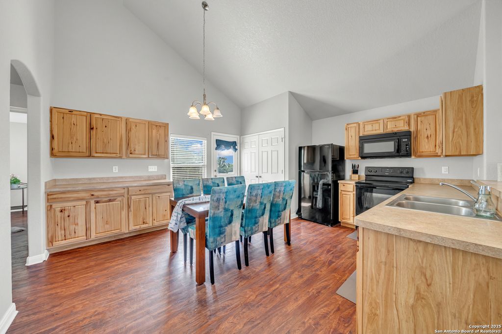 Photo of 428 Kings, Canyon Lake, TX 78133 (MLS # 1918437)