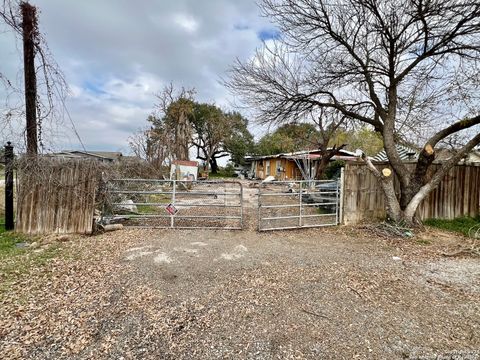 A home in Poteet