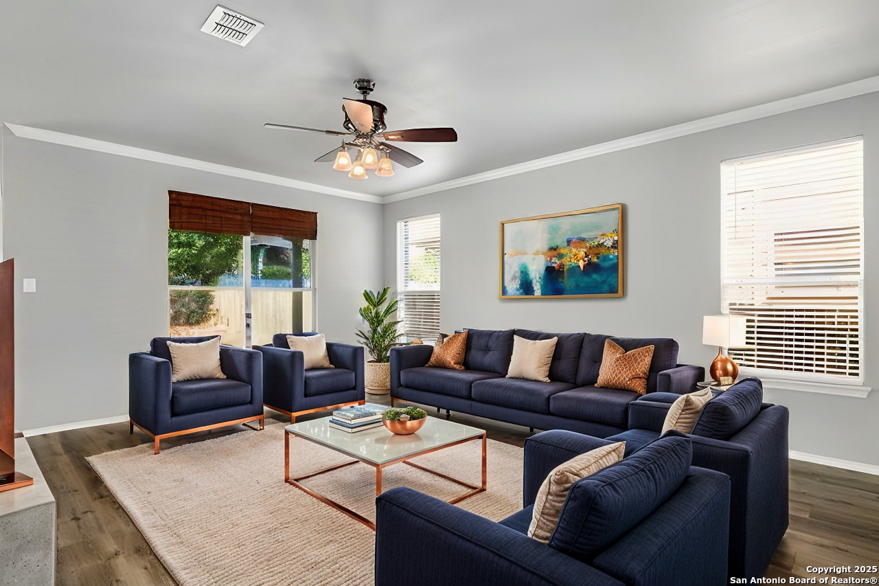 6107 Palmetto Way
