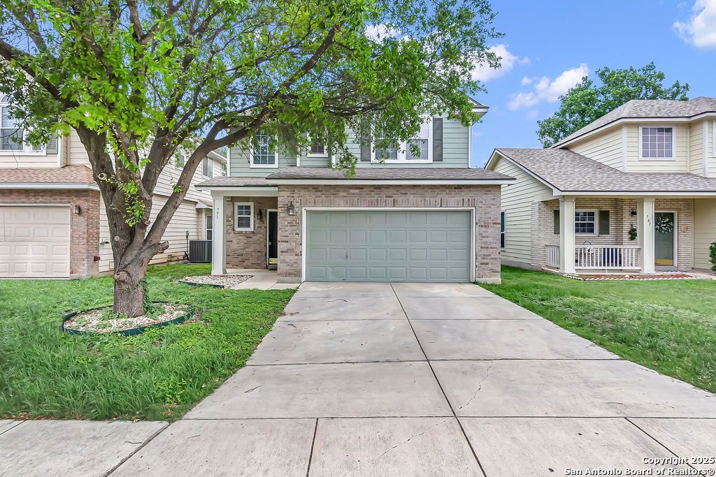 Photo of 791 SYCAMORE MOON, San Antonio, TX 78216 (MLS # 1925838)