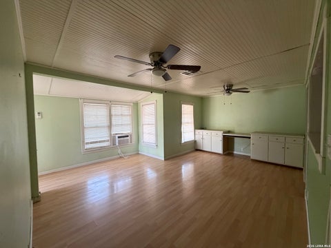 Featured picture for the property 2012367