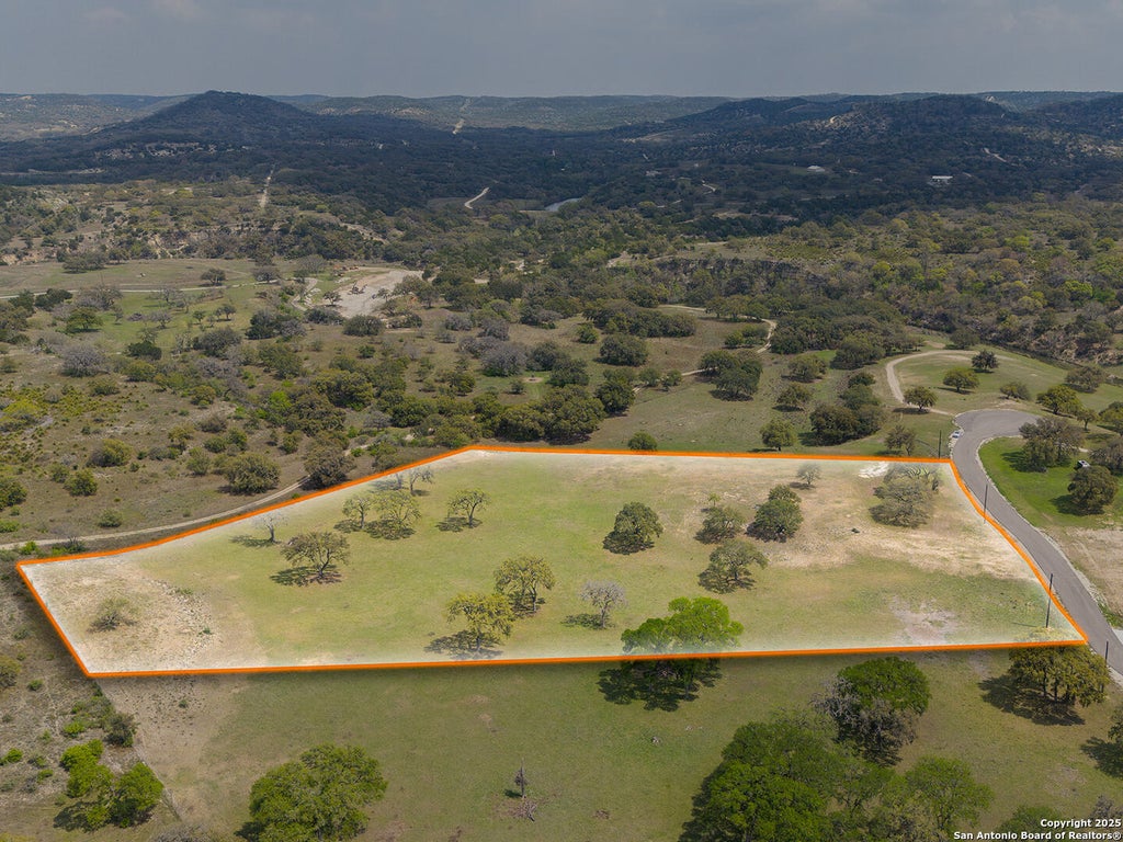 Photo of LOT 25 Ringtail Court, Pipe Creek, TX 78063 (MLS # 1850212)