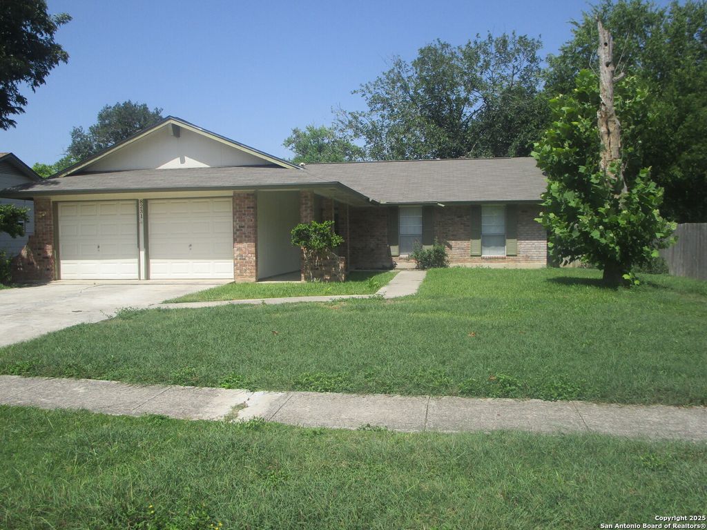 Photo of 8231 Creekline, San Antonio, TX 78251 (MLS # 1886434)