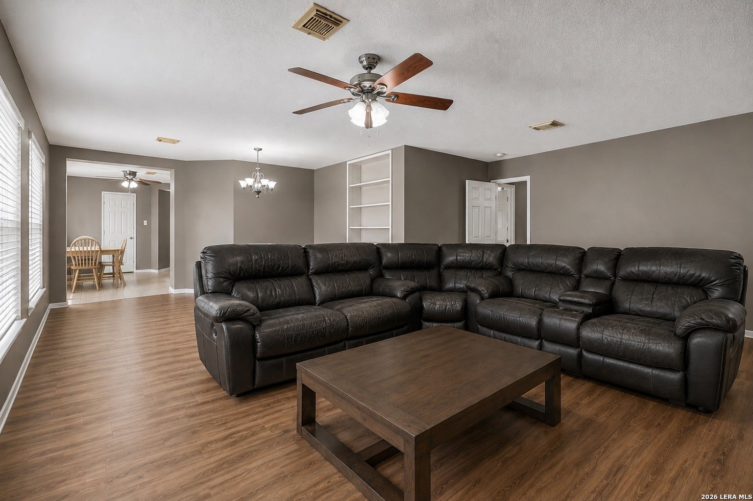 836 WILLOW CROSSING