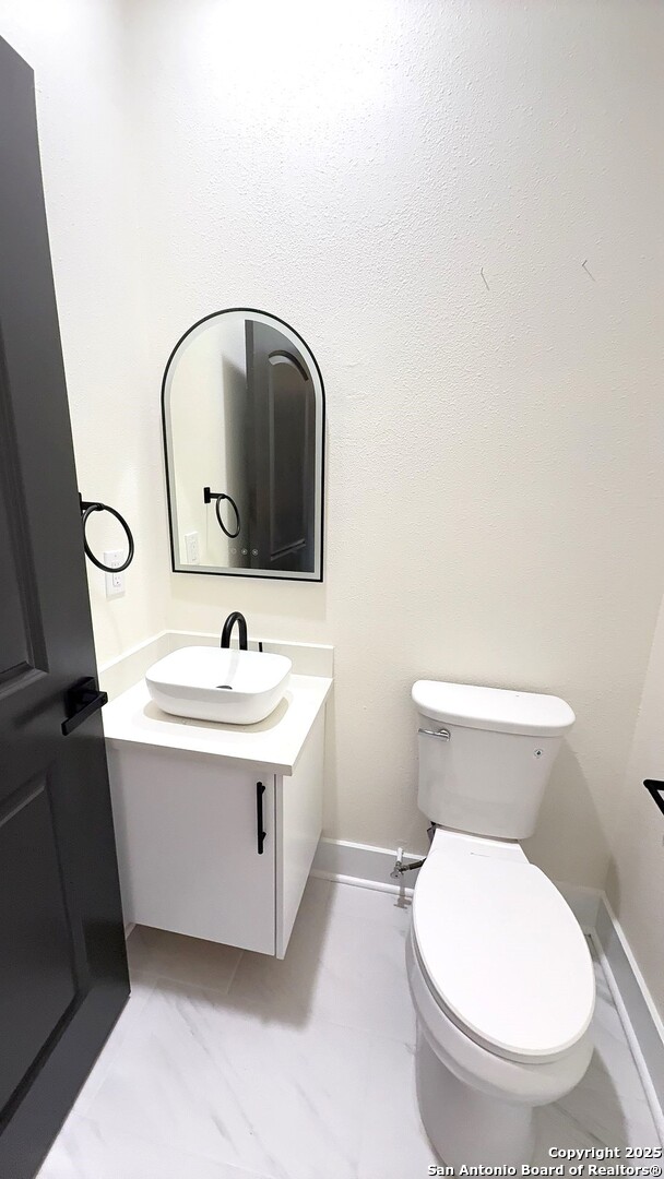 San Antonio, Texas 78203, United States, 4 Bedrooms Bedrooms, ,3 BathroomsBathrooms,Residential,Active,177356