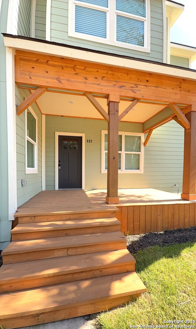 San Antonio, Texas 78203, United States, 4 Bedrooms Bedrooms, ,3 BathroomsBathrooms,Residential,Active,177356