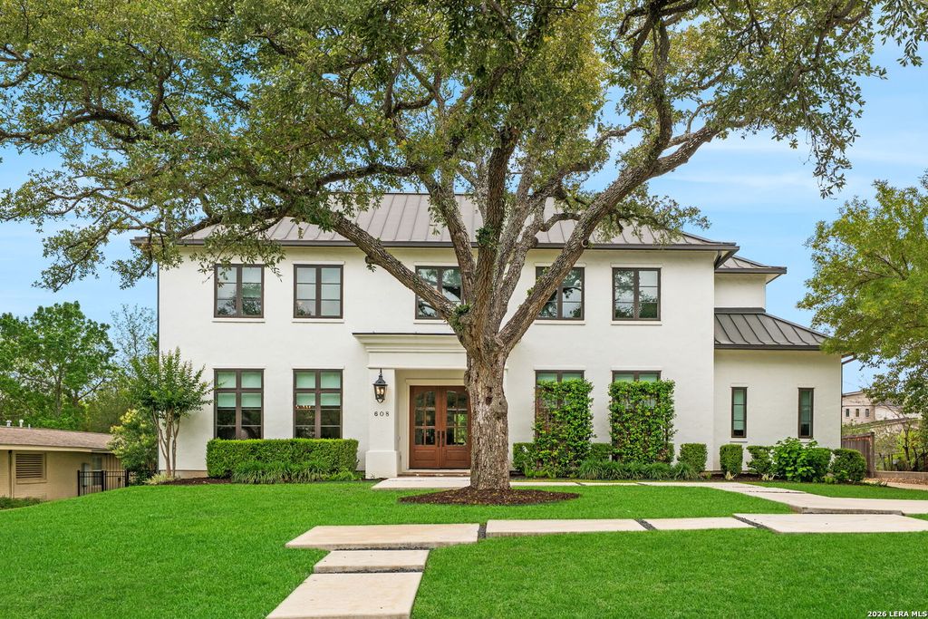 Photo of 608 Morningside, Terrell Hills, TX 78209 (MLS # 1964214)