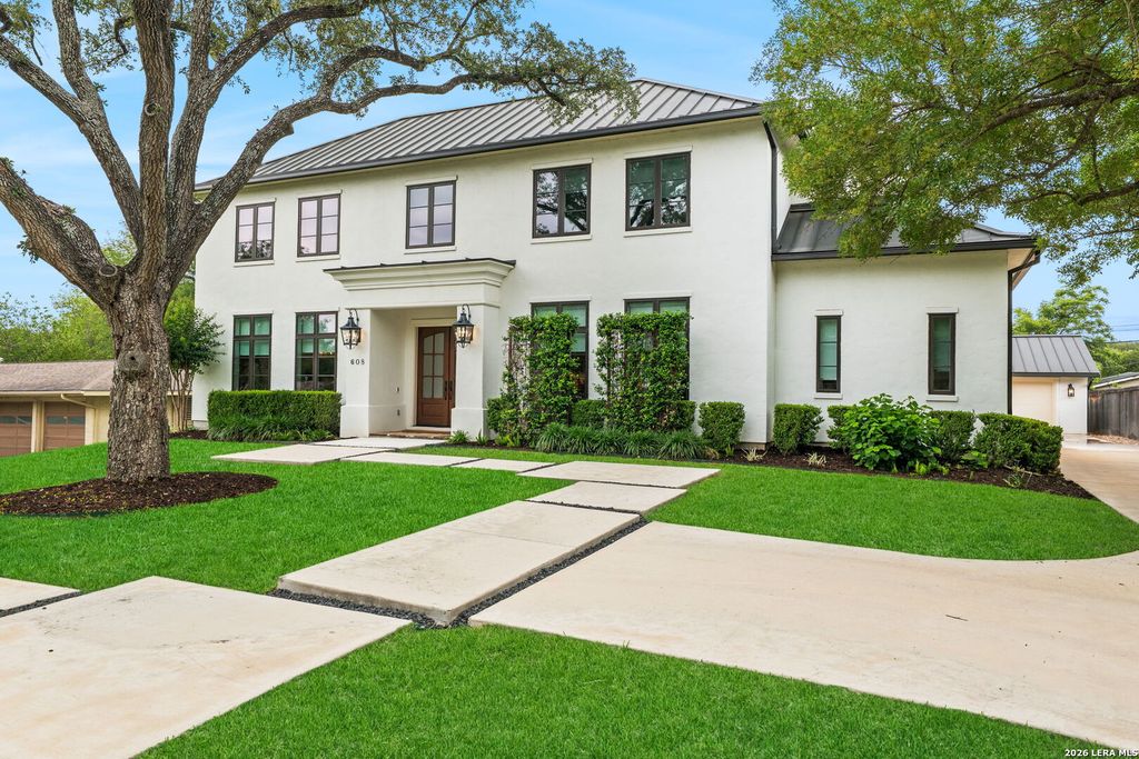Photo of 608 Morningside, Terrell Hills, TX 78209 (MLS # 1964214)