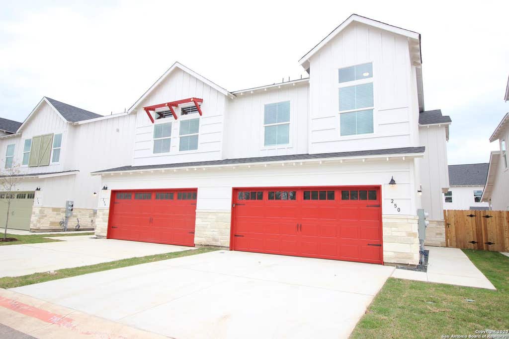 Photo of 250 Topaz, New Braunfels, TX 78130 (MLS # 1968069)