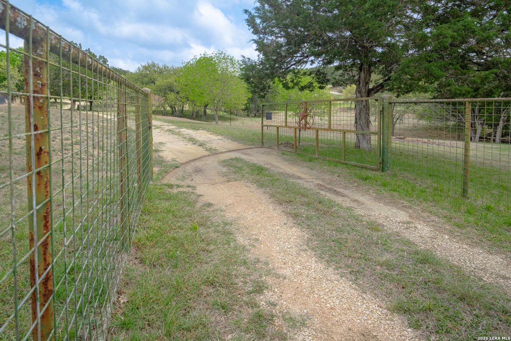 Photo of 535 Camino Real Rd, Kerrville, TX 78028 (MLS # 1956738)