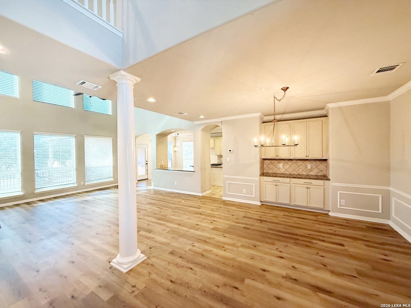 16015 Ponderosa Pass