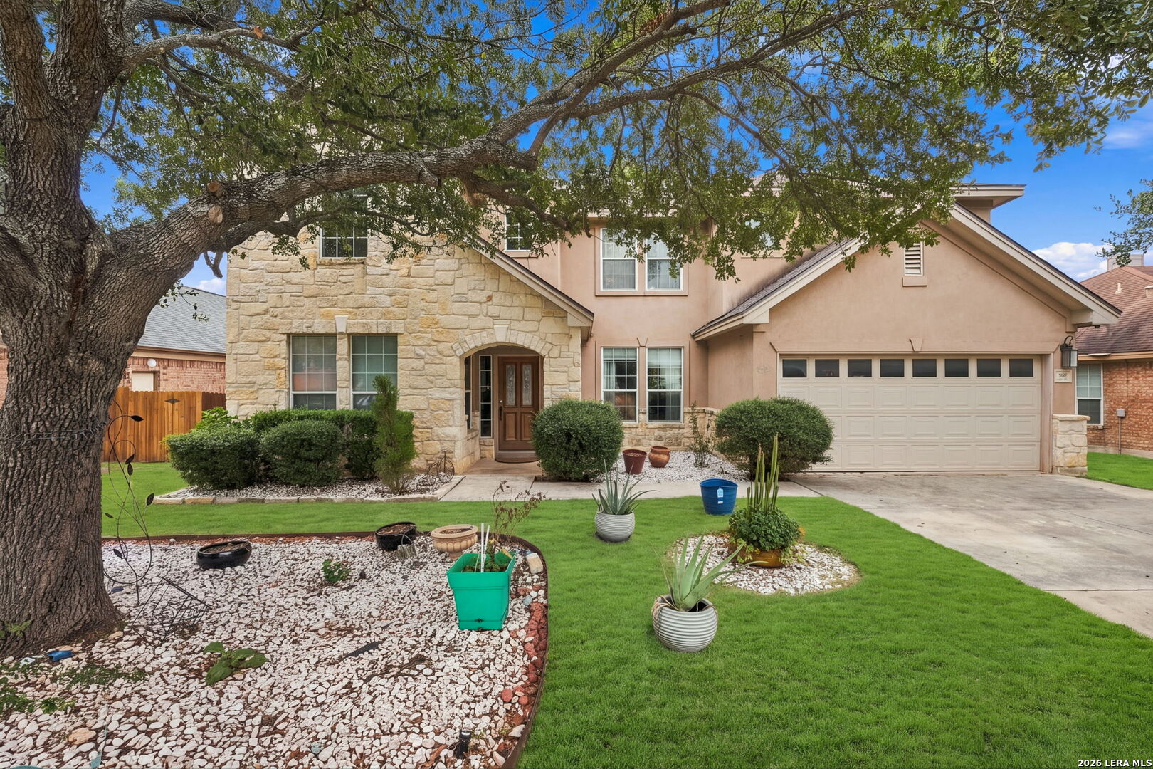 922 CLASSEN PASS