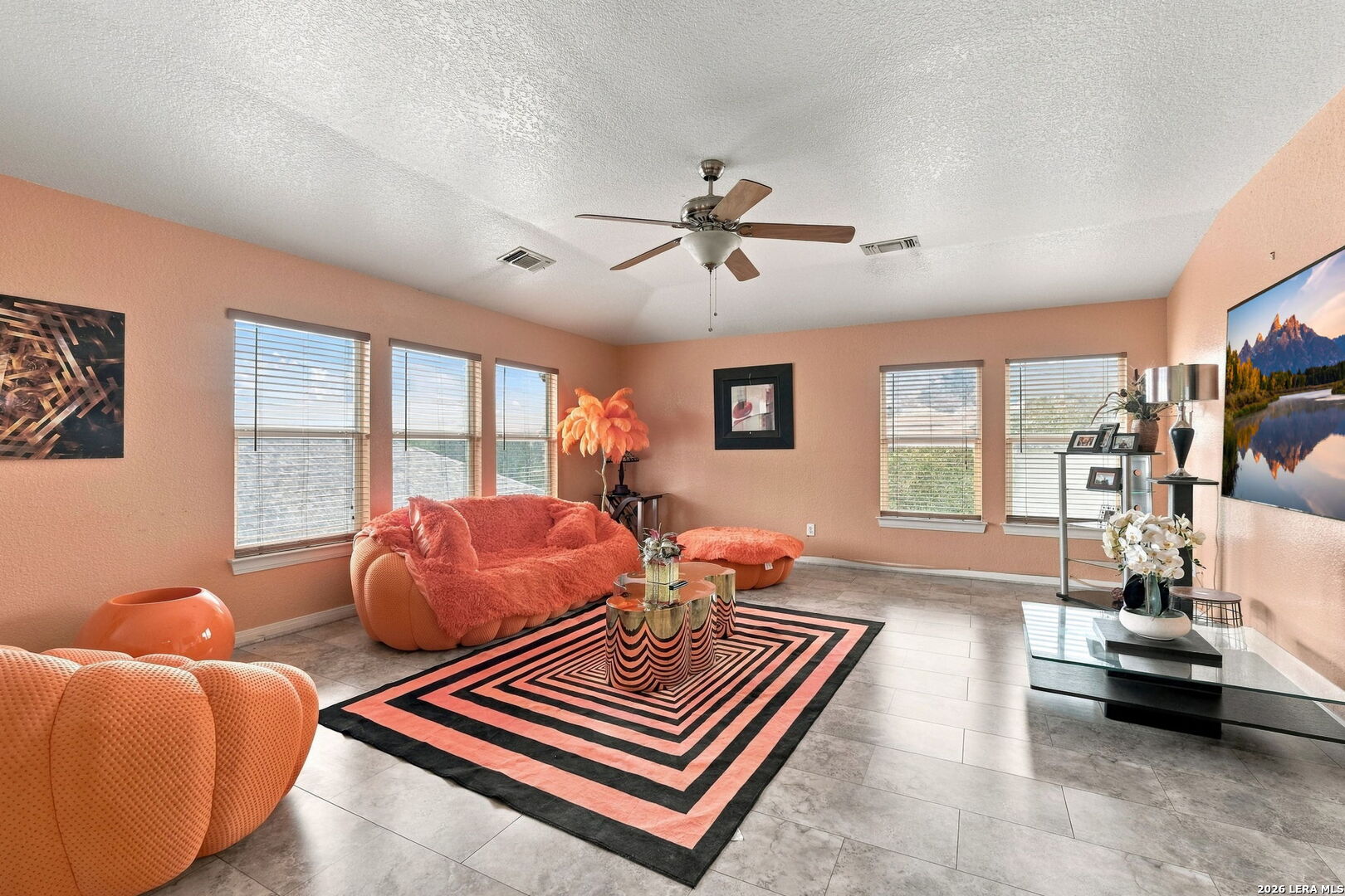 922 CLASSEN PASS