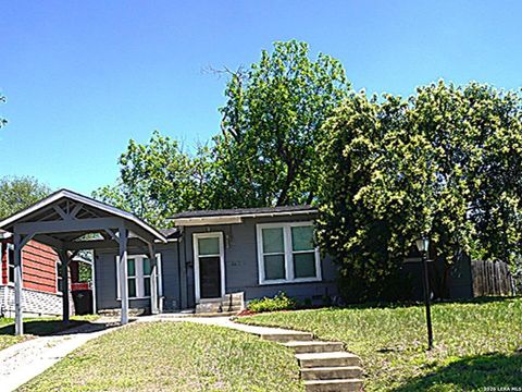 Photo of 411 Devonshire Dr, San Antonio, TX 78209 (MLS # 1961432)