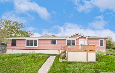 590 County Road 4614 Castroville TX 78009