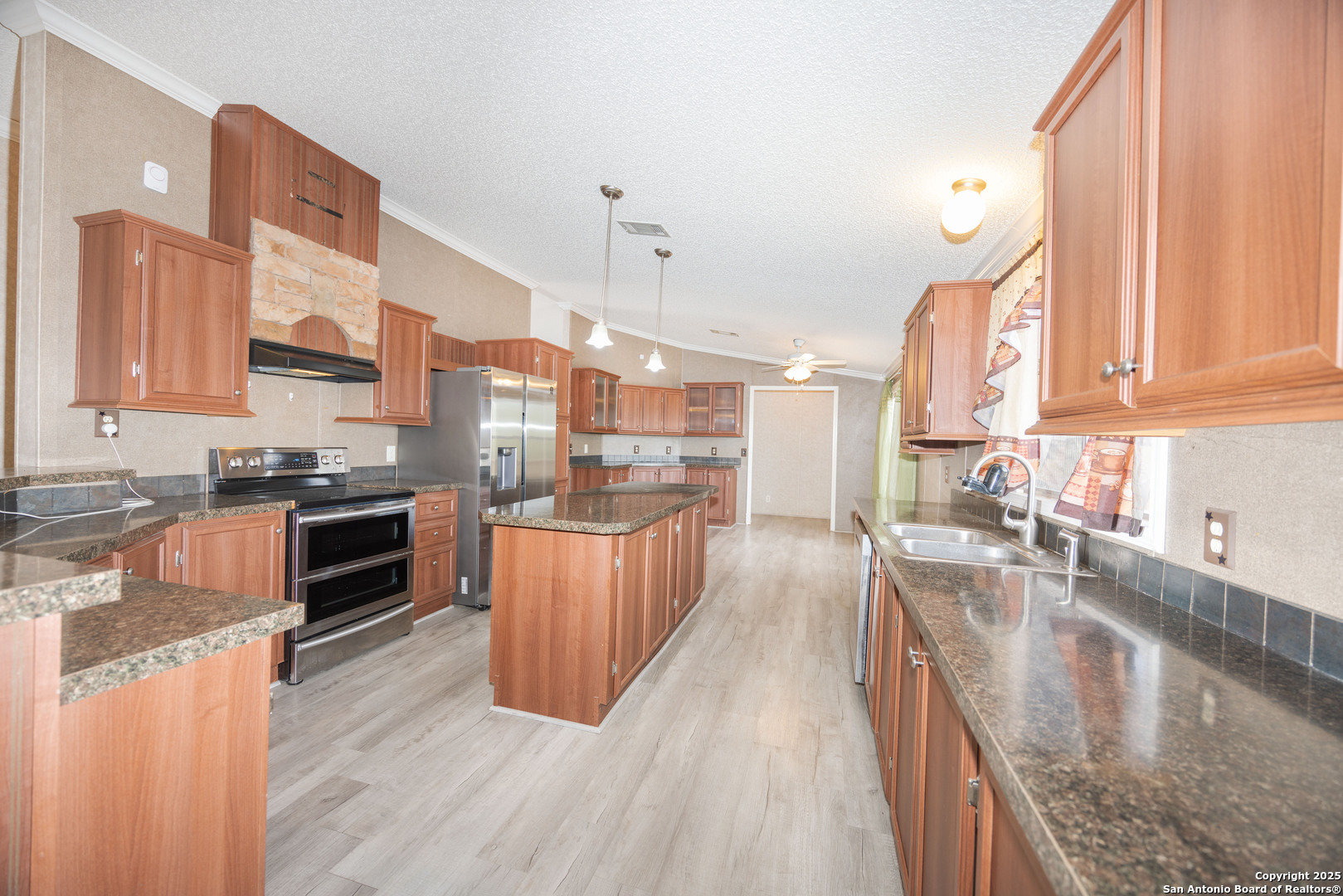590 County Road 4614