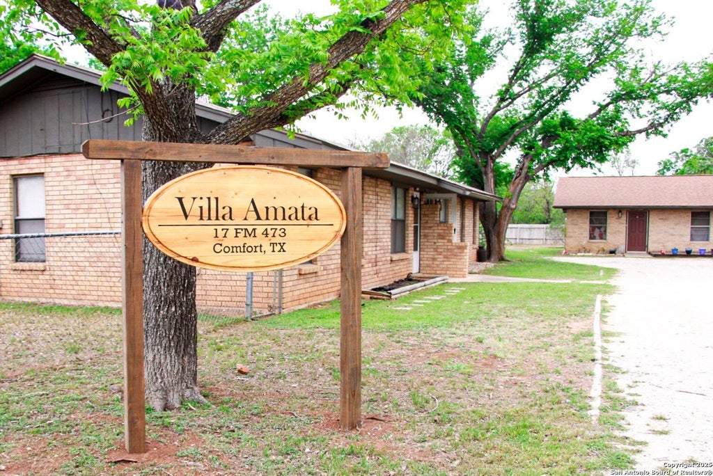 Photo of 17 Fm 473, Comfort, TX 78013 (MLS # 1930502)