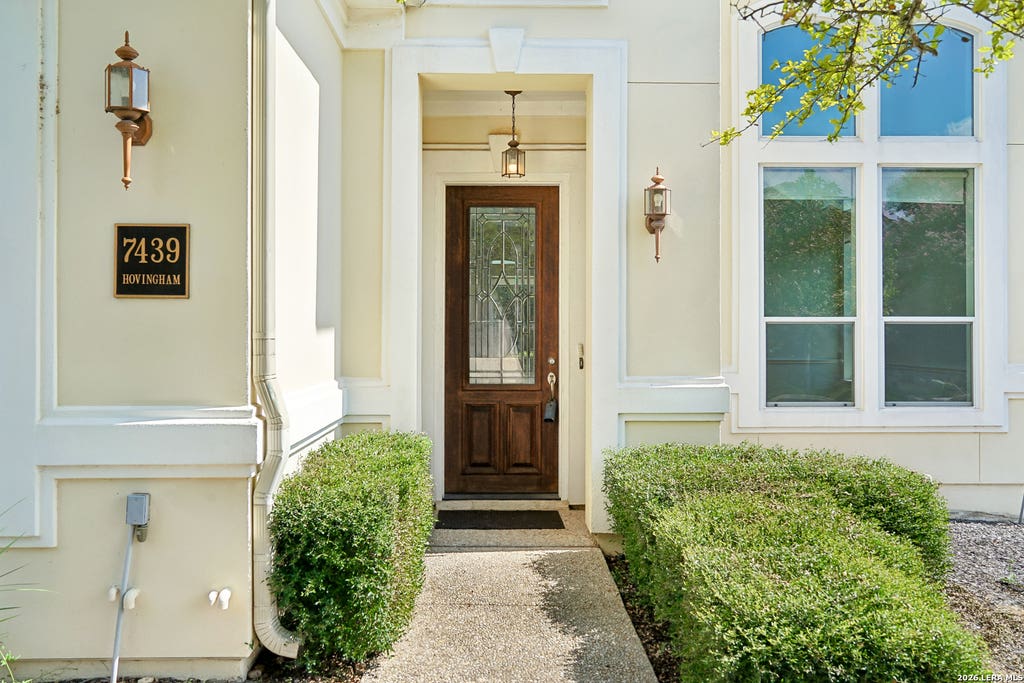 Photo of 7439 Hovingham, San Antonio, TX 78257 (MLS # 2006624)