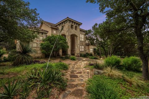 A home in Helotes