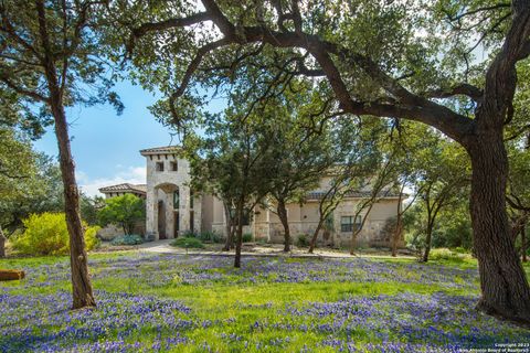 A home in Helotes