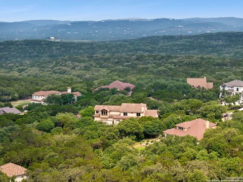 A home in Helotes