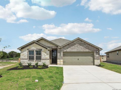 Photo of 107 Shelton Pass, Cibolo, TX 78108 (MLS # 1939430)