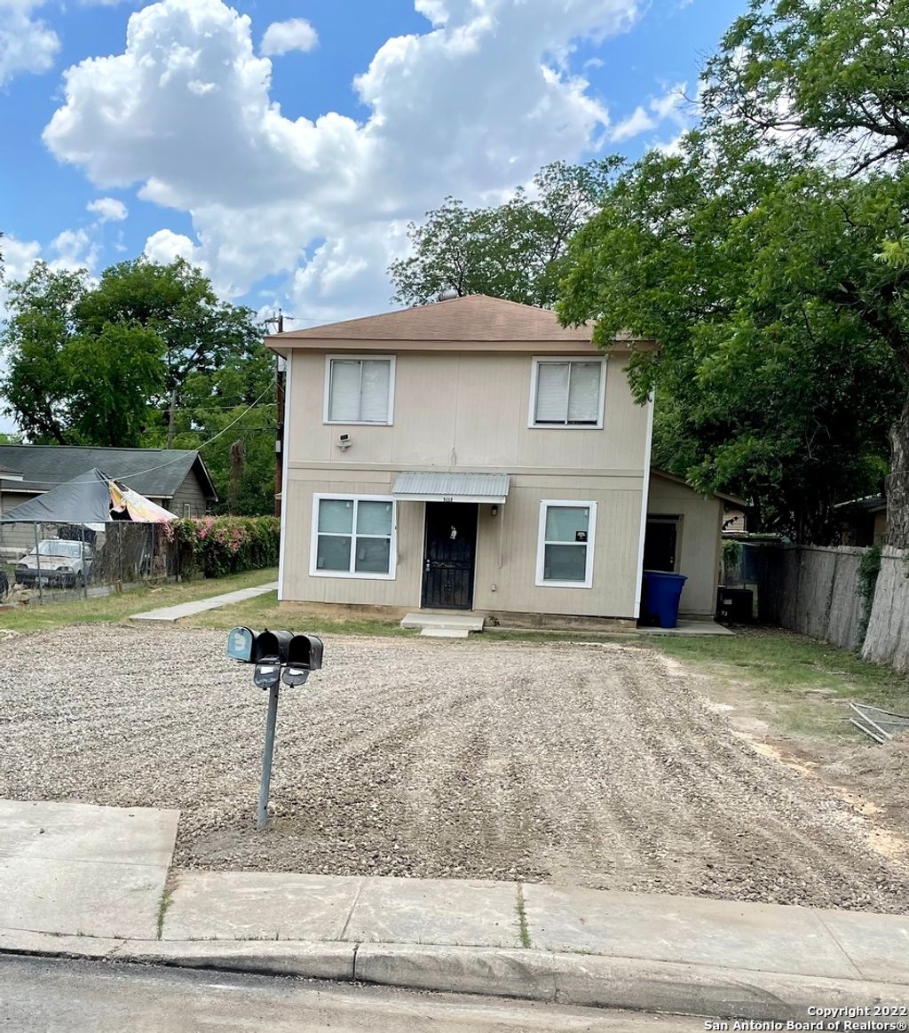 Photo of 5113 SIERRA 3 #3, San Antonio, TX 78214 (MLS # 1944359)