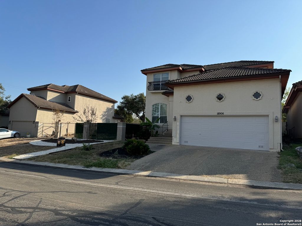 Photo of 18906 Las Vistas, San Antonio, TX 78258 (MLS # 1933198)