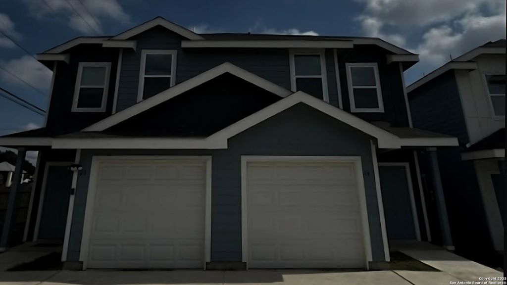 Photo of 9034 Glen Shadow 33 #33, San Antonio, TX 78239 (MLS # 1956928)