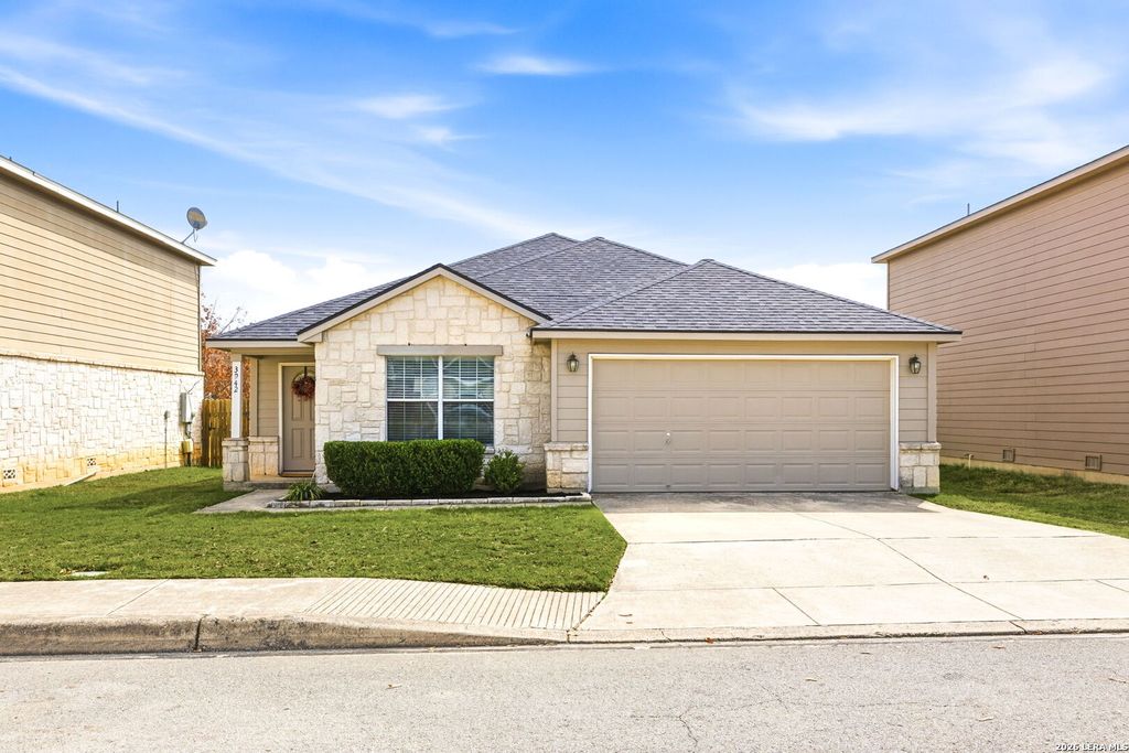 Photo of 3942 Wisteria, San Antonio, TX 78259 (MLS # 1944566)