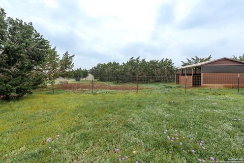 A home in Blanco